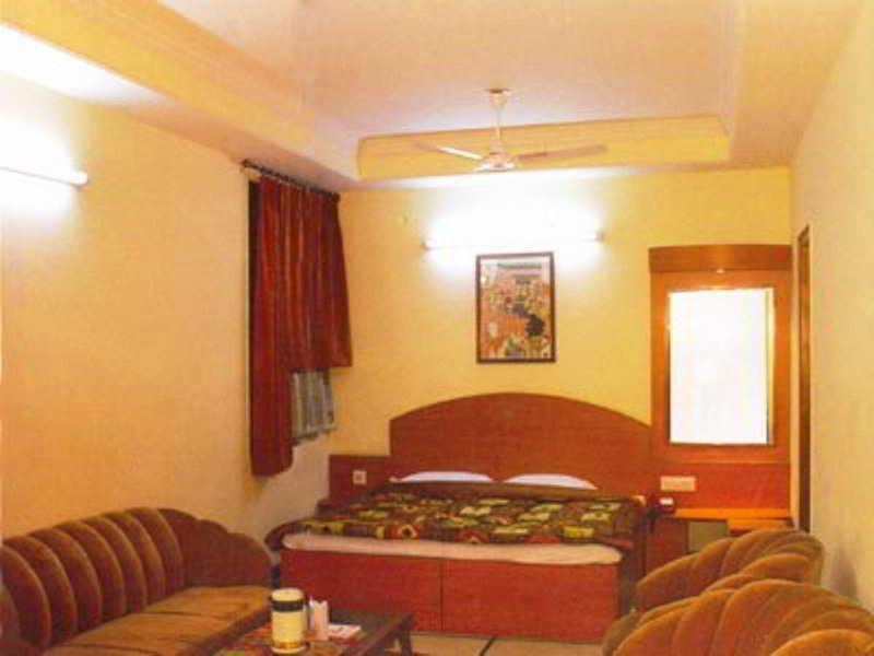 Hotel Apra